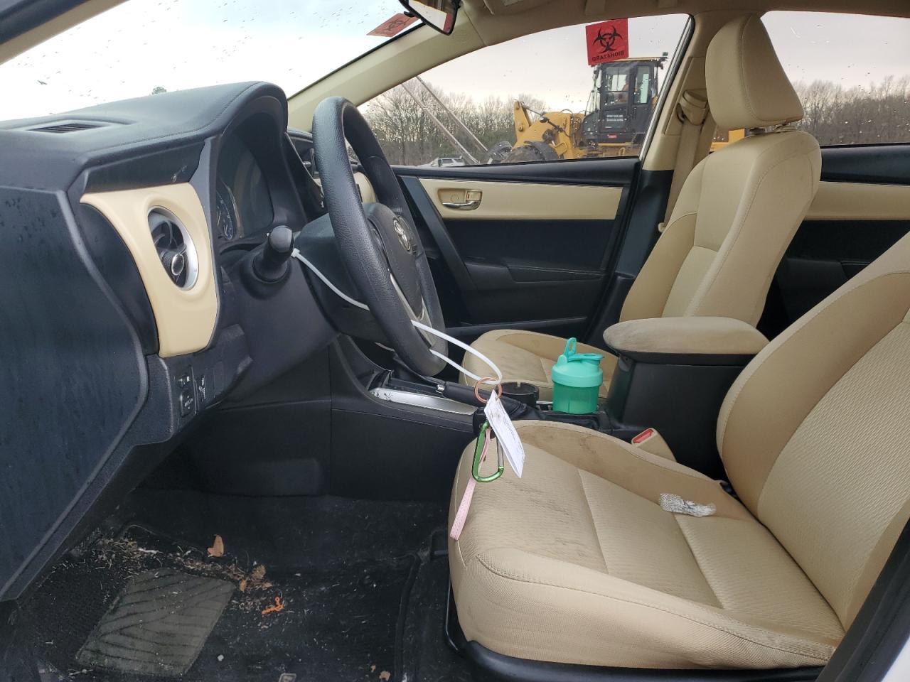 2018 TOYOTA COROLLA L - Image 7