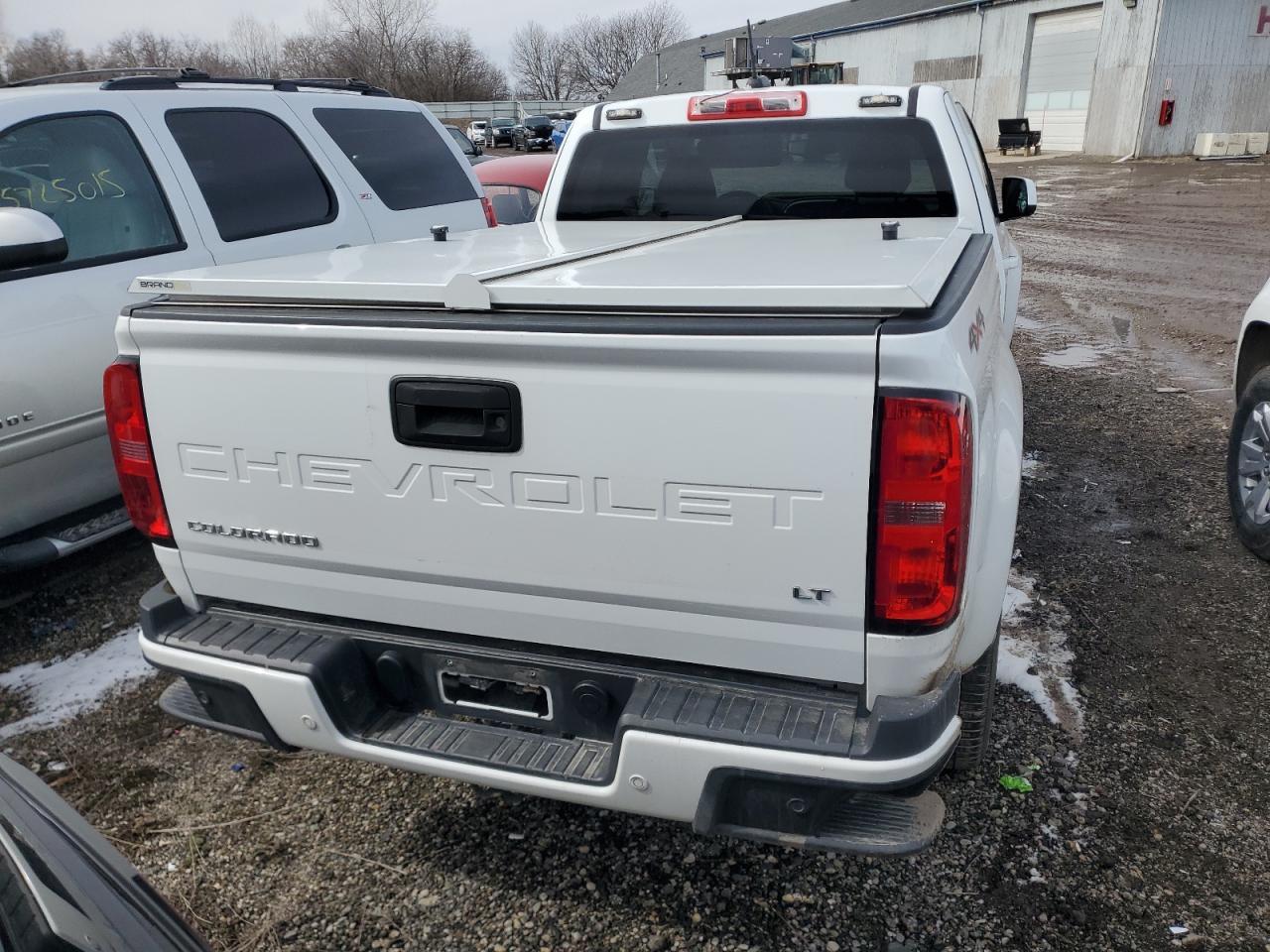 2021 CHEVROLET COLORADO L - Фото 6