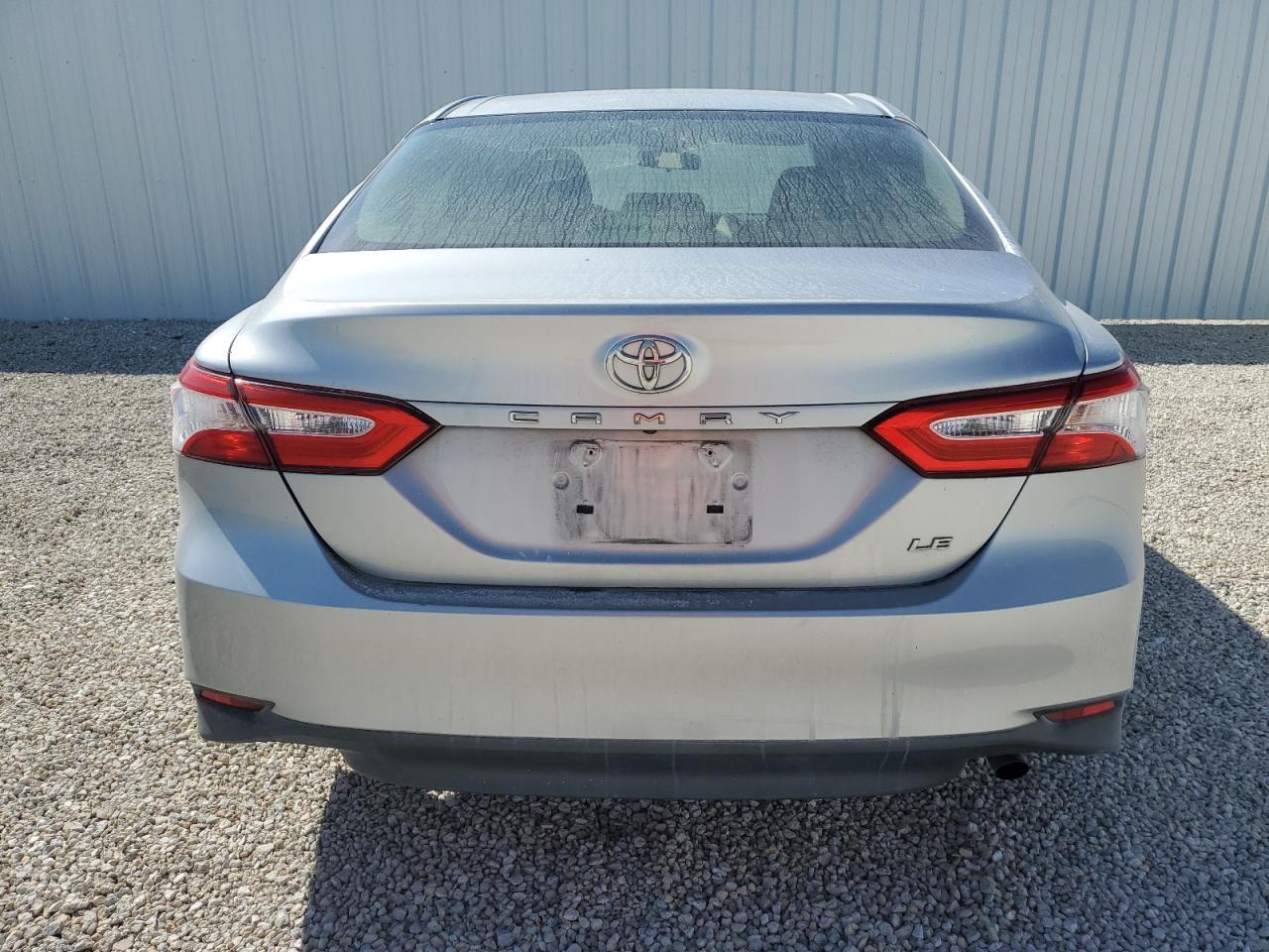 2018 TOYOTA CAMRY L - Фото 6