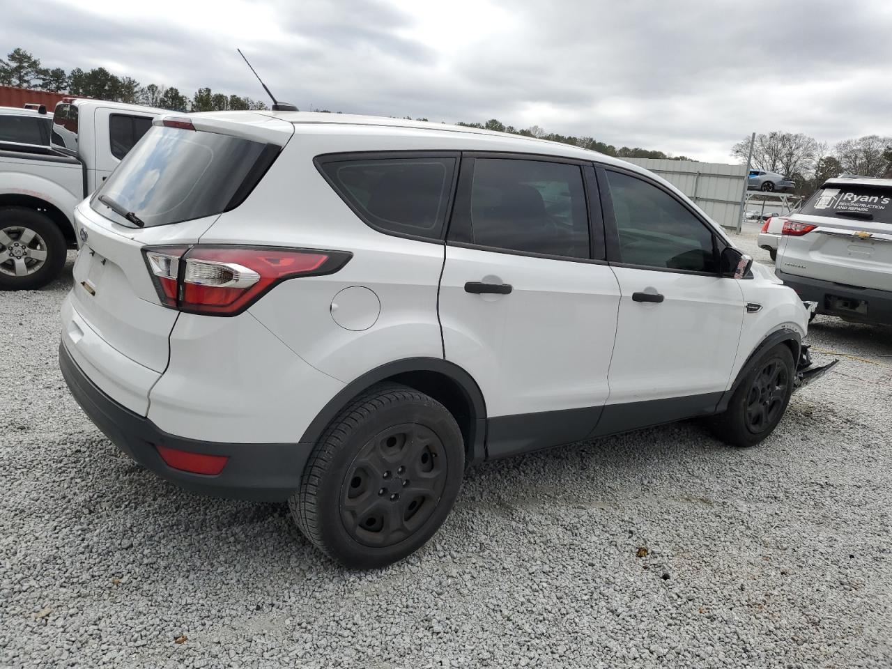 2017 FORD ESCAPE S - Image 3