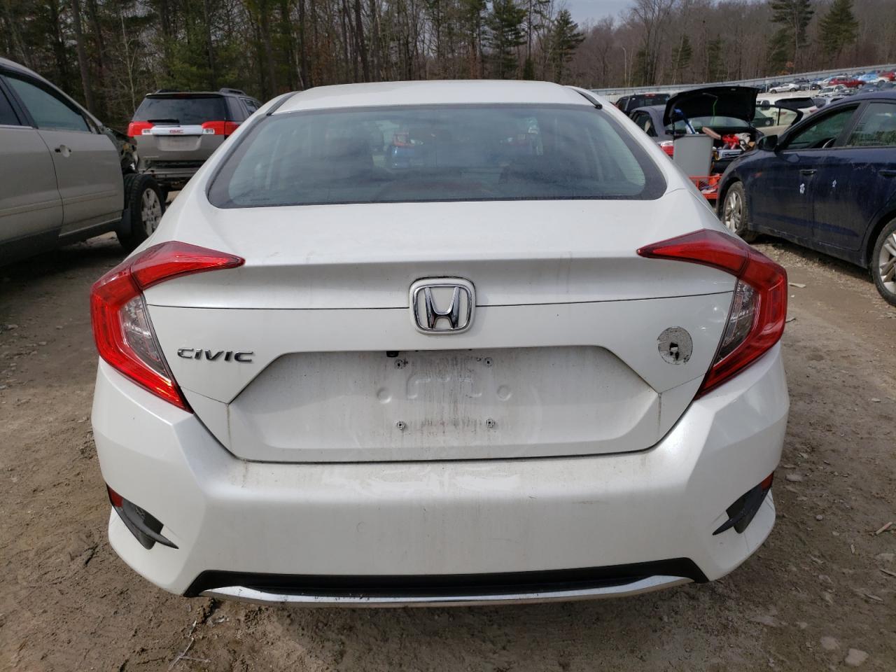2019 HONDA CIVIC LX - Image 6