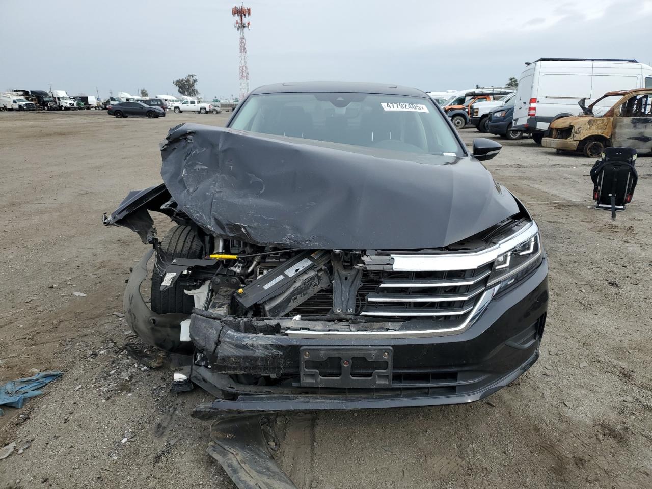 2022 VOLKSWAGEN PASSAT SE - Фото 5