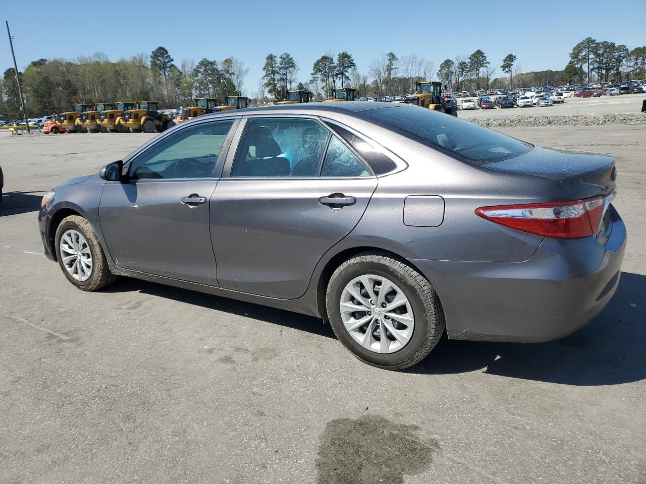 2017 TOYOTA CAMRY LE - Image 2