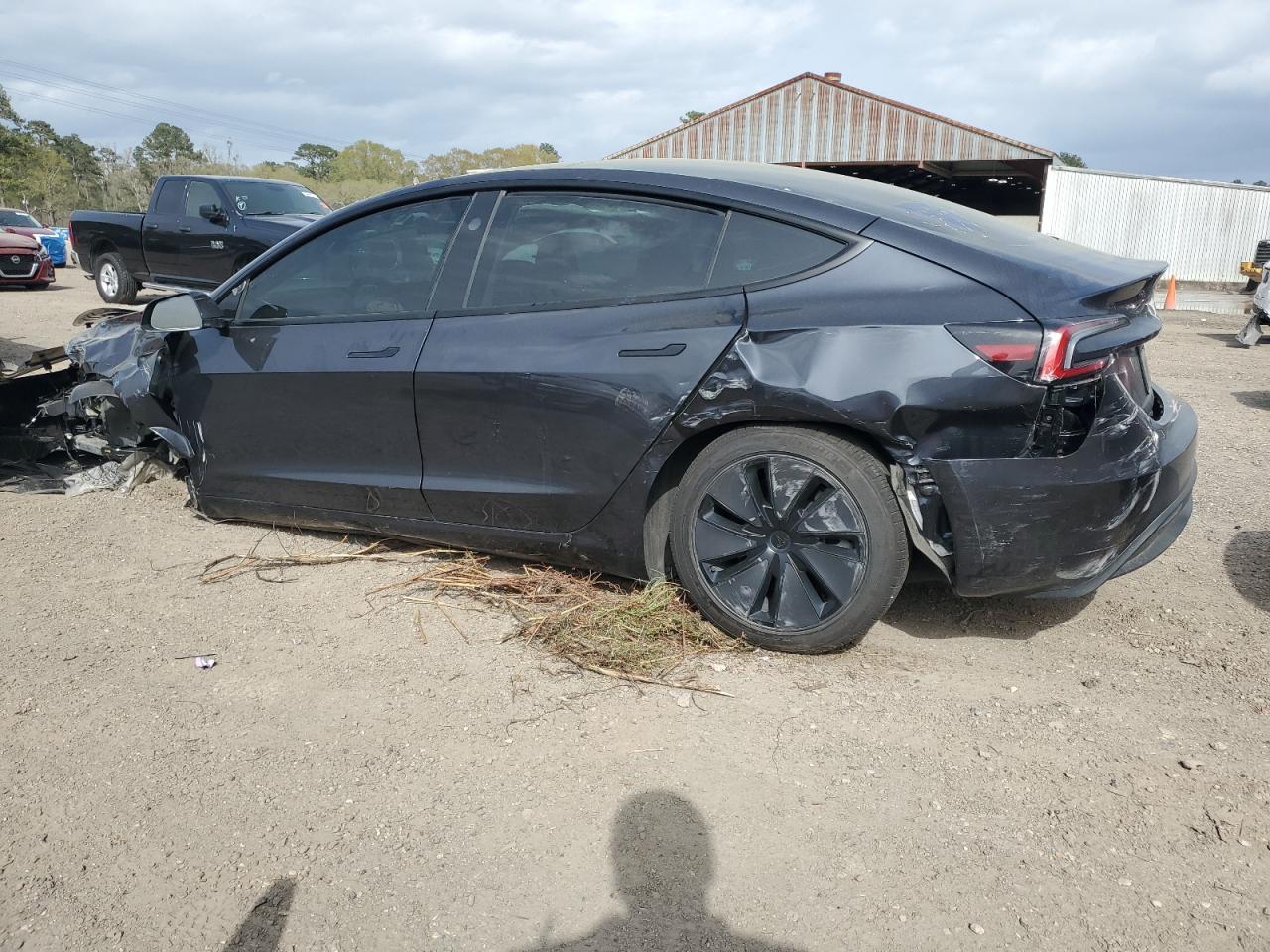 2024 TESLA MODEL 3 - Image 2