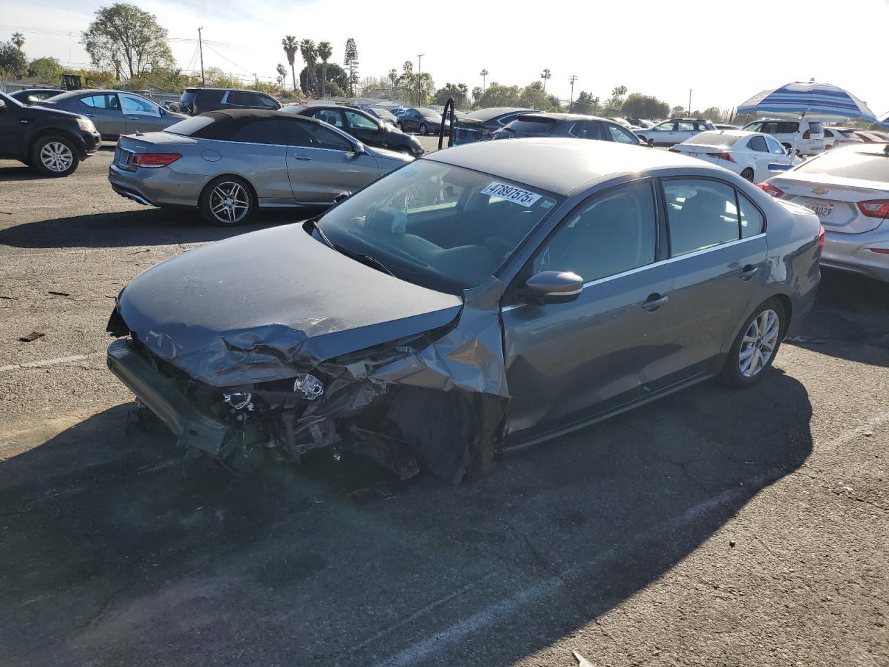 2014 VOLKSWAGEN JETTA SE