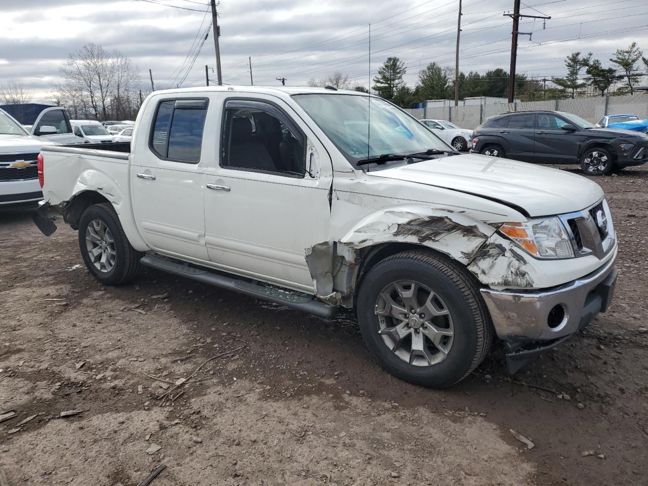 2019 NISSAN FRONTIER S - Фото 4