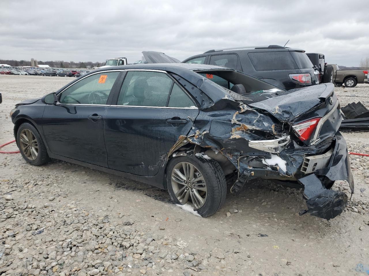 2017 TOYOTA CAMRY LE - Image 2