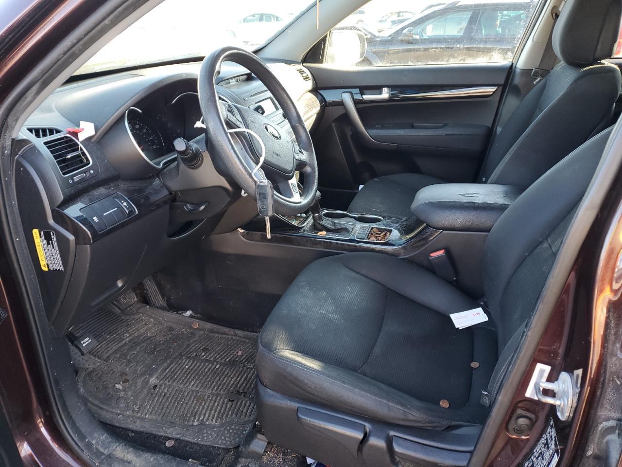 2015 KIA SORENTO LX - Image 7