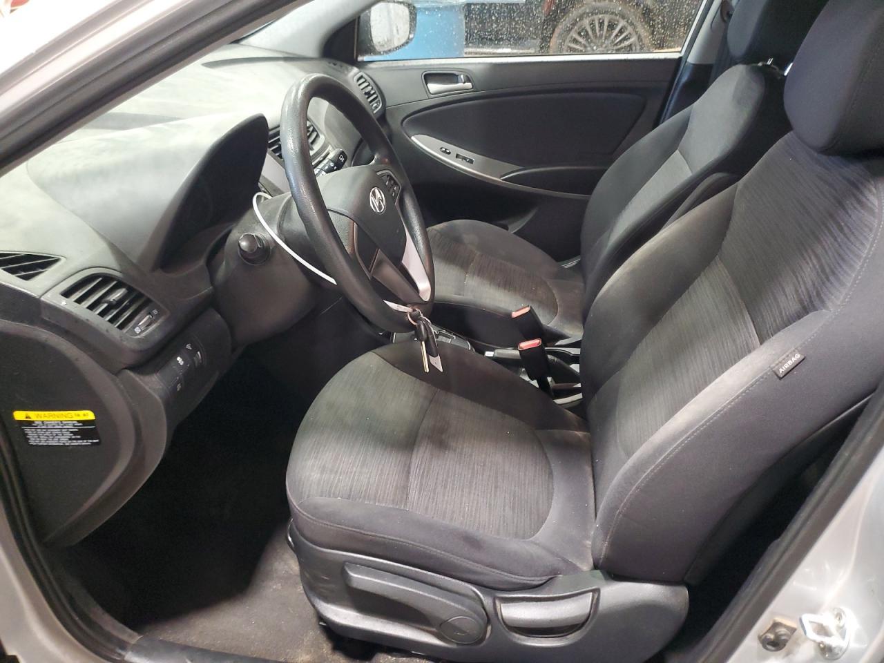 2017 HYUNDAI ACCENT SE - Image 7
