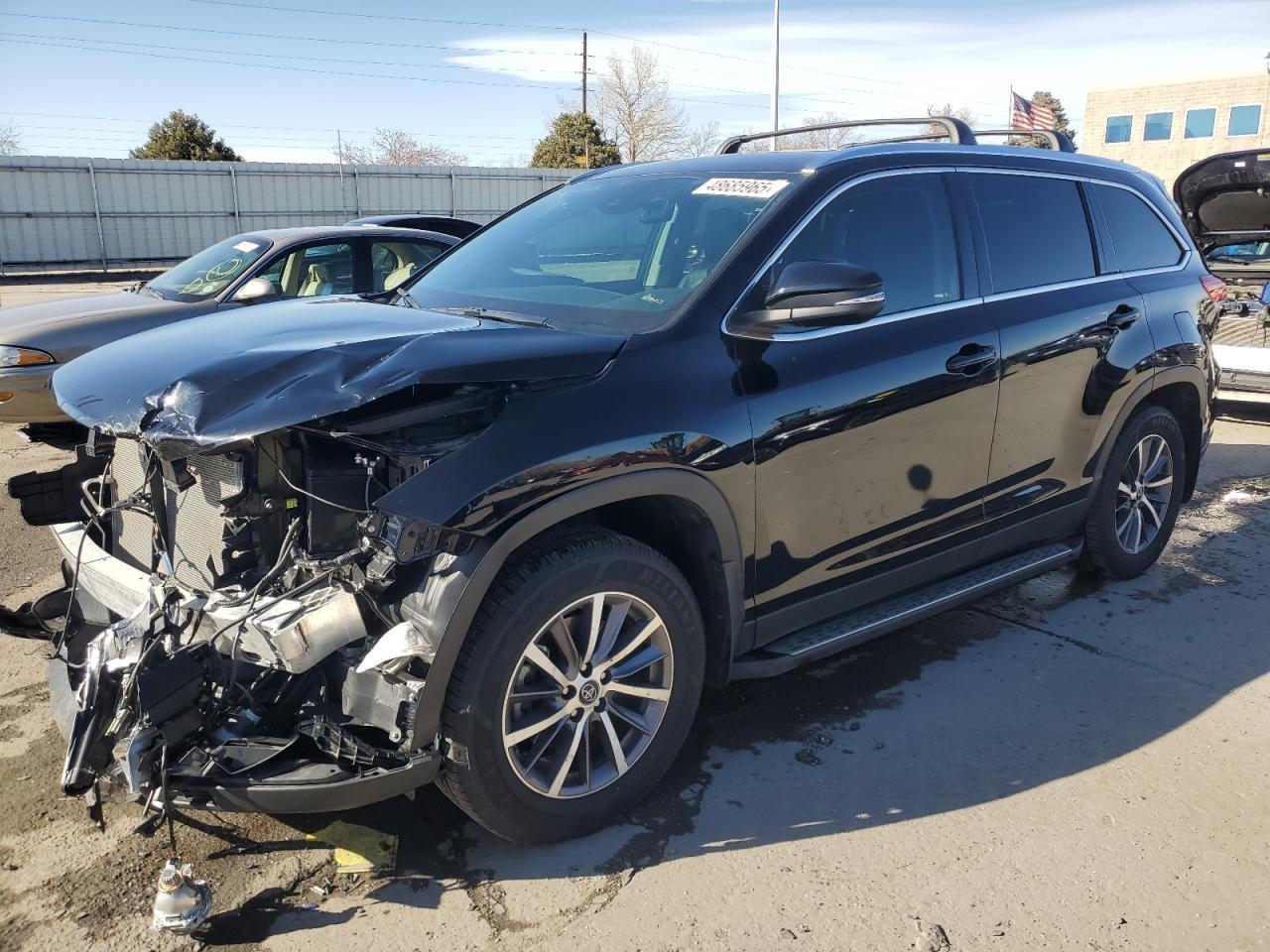 2019 TOYOTA HIGHLANDER