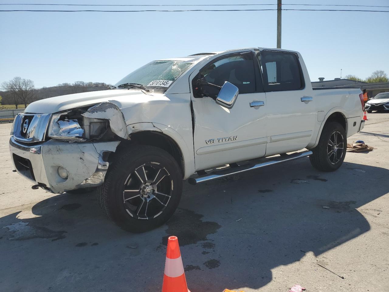 2013 NISSAN TITAN S