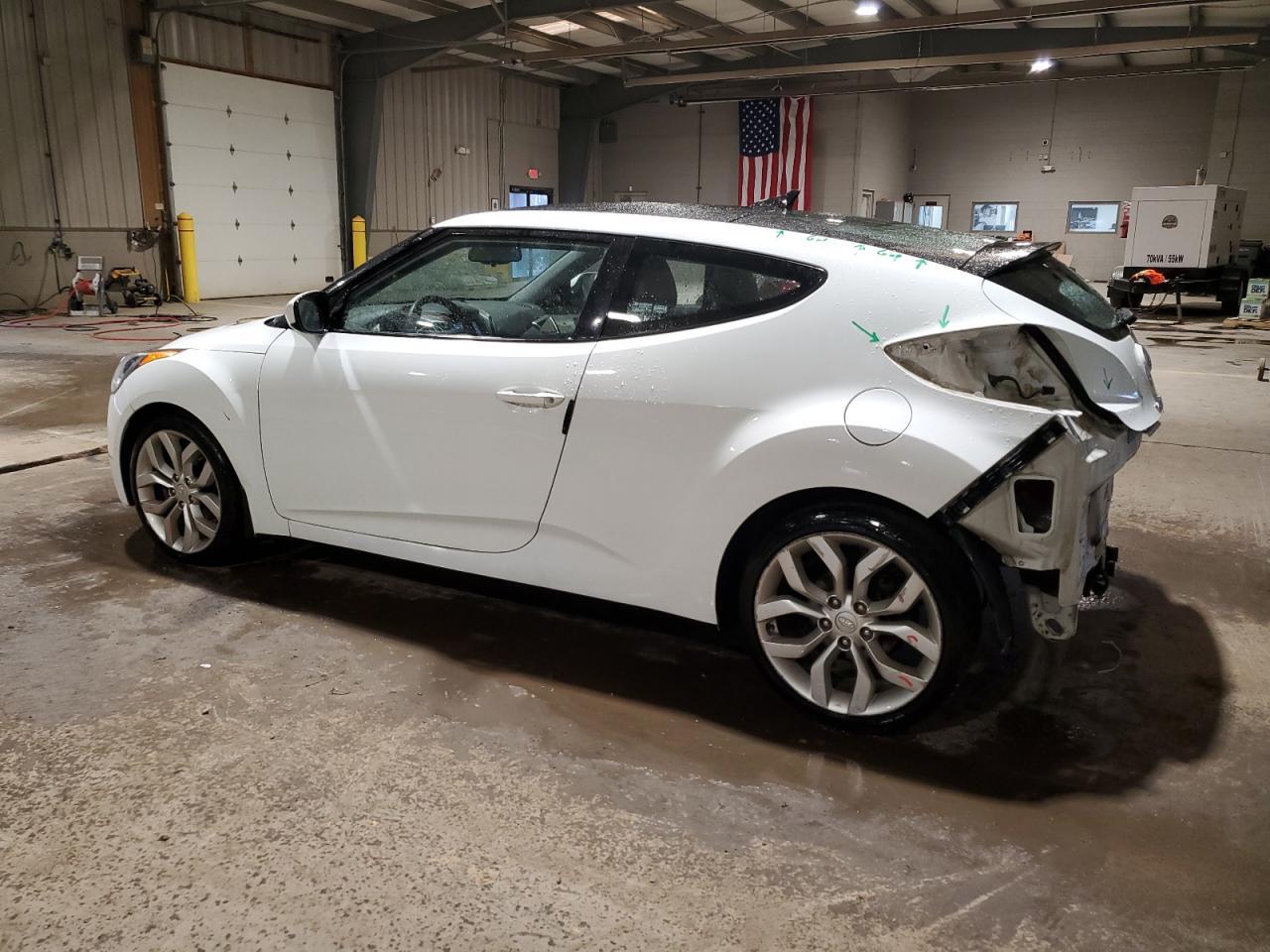 2013 HYUNDAI VELOSTER - Image 2