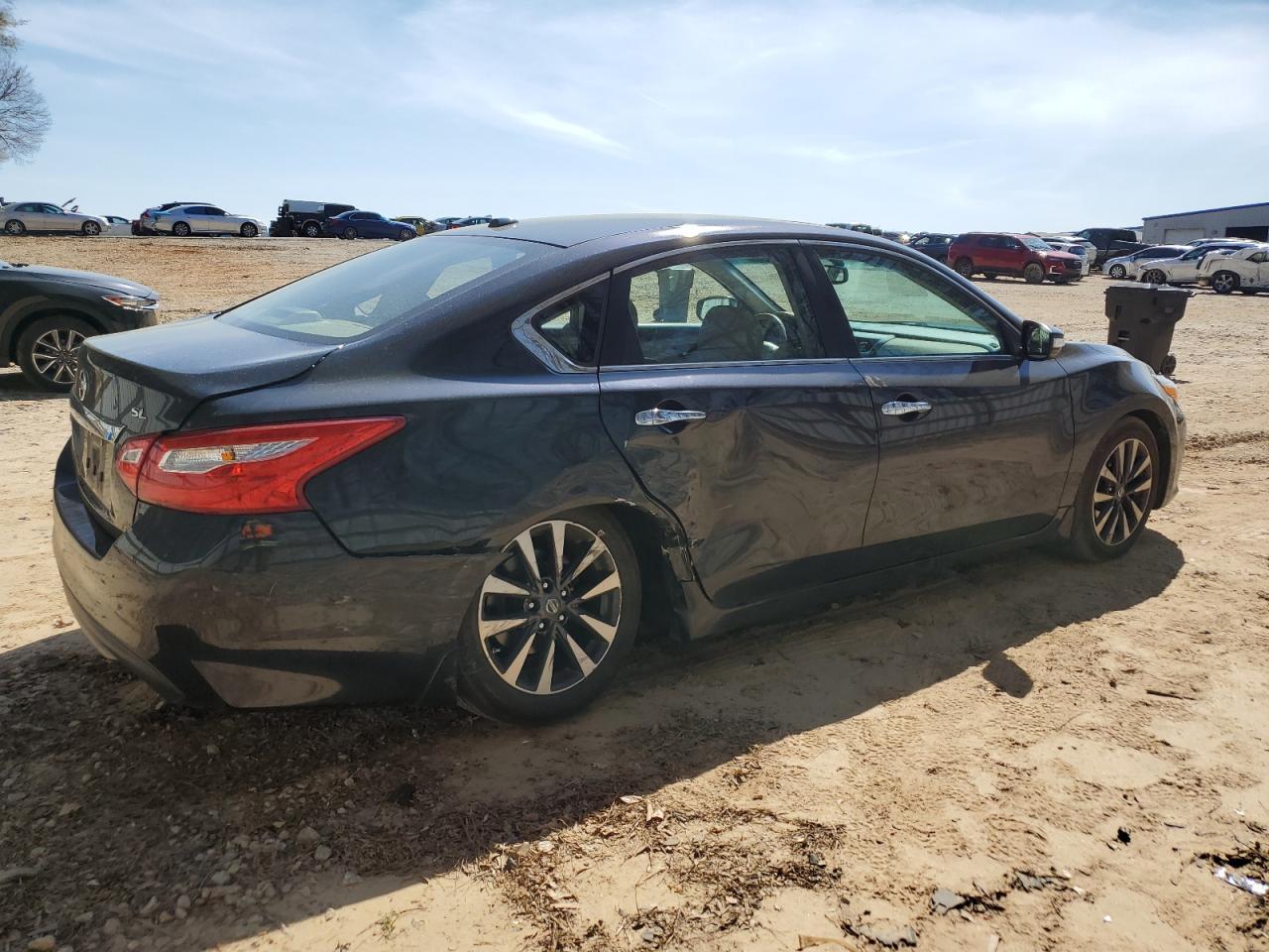 2016 NISSAN ALTIMA 2.5 - Image 3