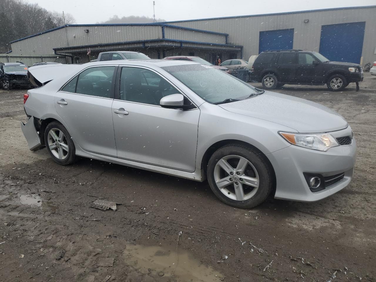 2013 TOYOTA CAMRY L - Image 4