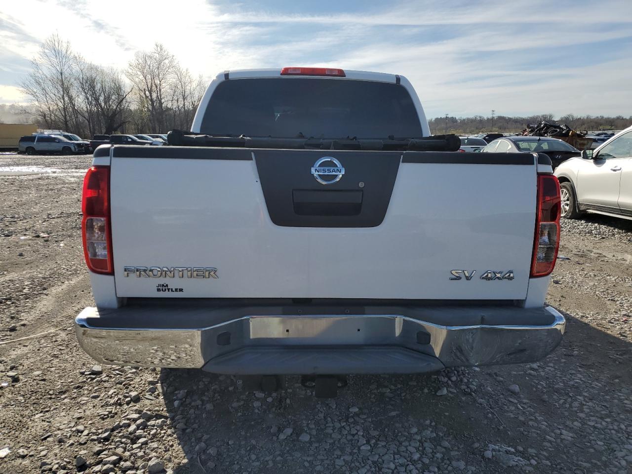 2012 NISSAN FRONTIER S - Фото 6