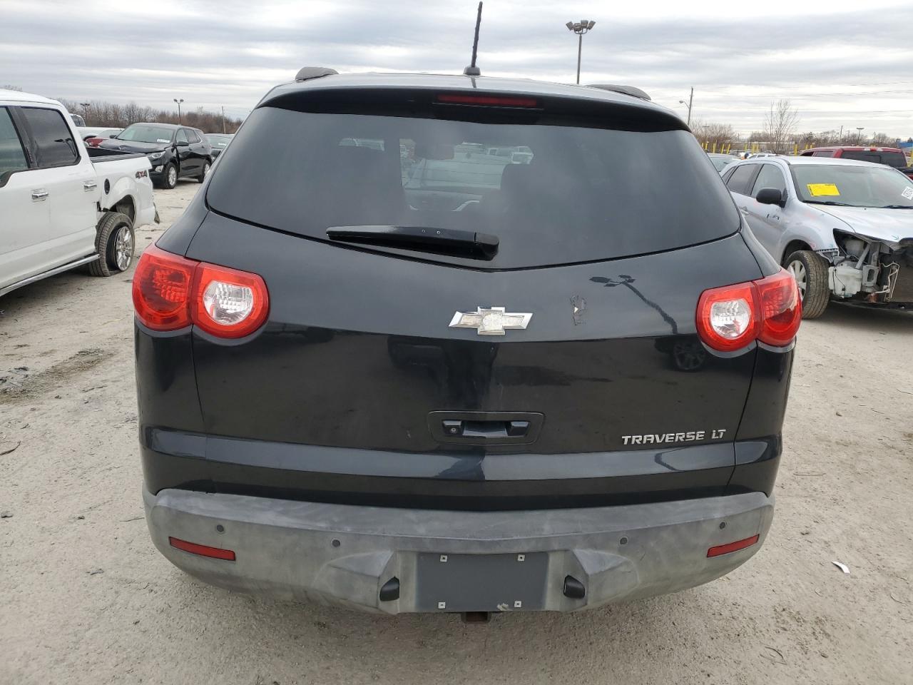 2012 CHEVROLET TRAVERSE L - Image 6