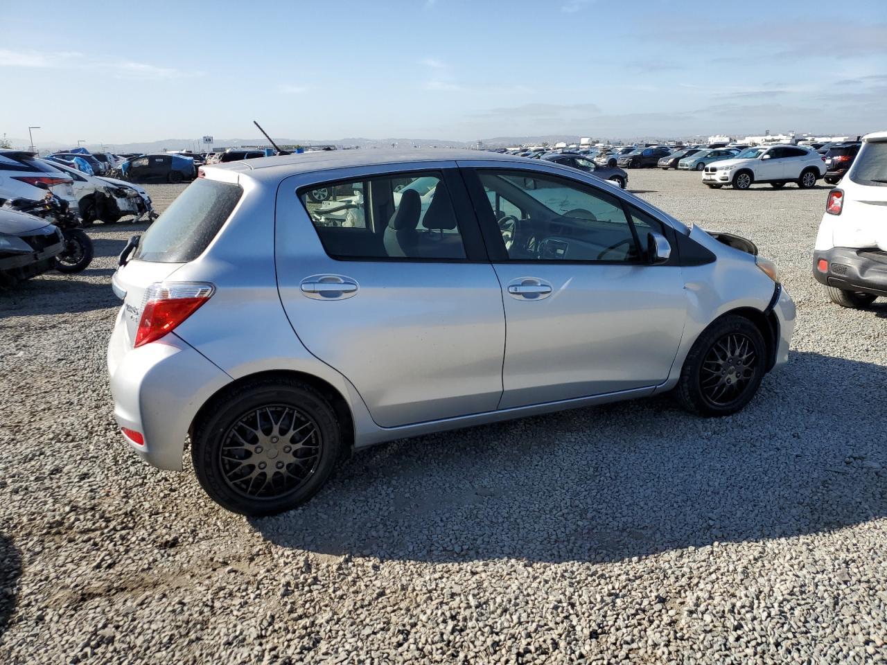2014 TOYOTA YARIS - Image 3