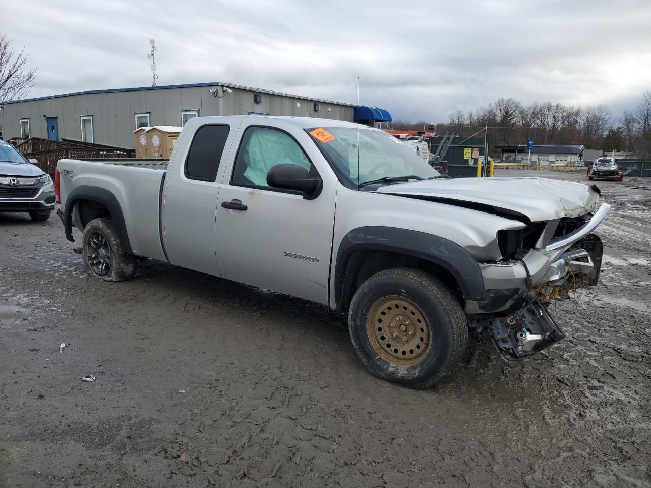 2011 GMC SIERRA K15 - Image 4