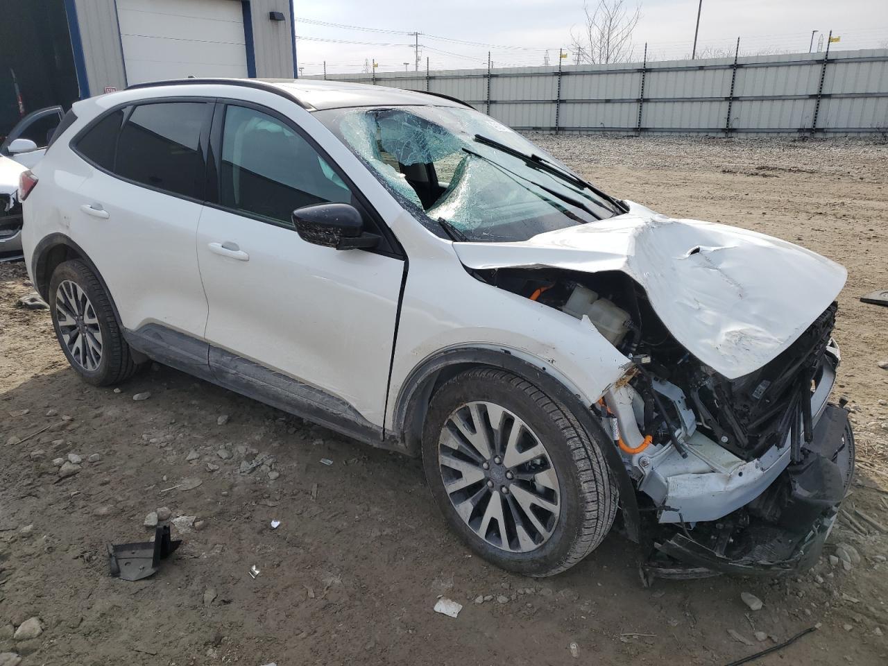 2020 FORD ESCAPE SE - Фото 4