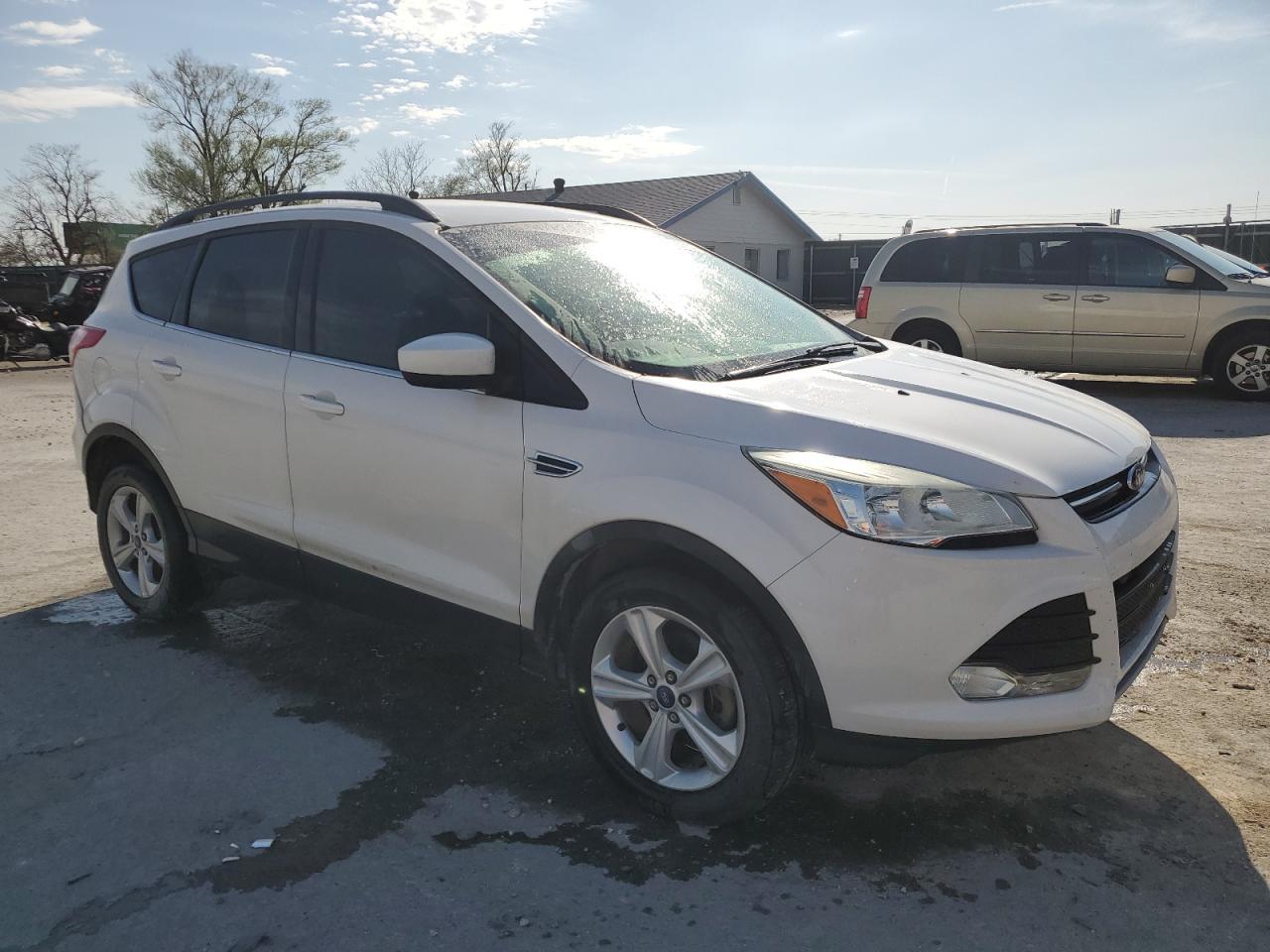 2014 FORD ESCAPE SE - Image 4