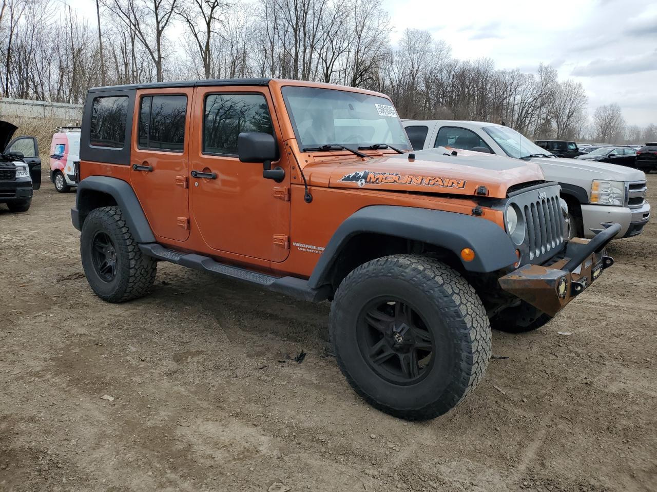 2010 JEEP WRANGLER U - Фото 4