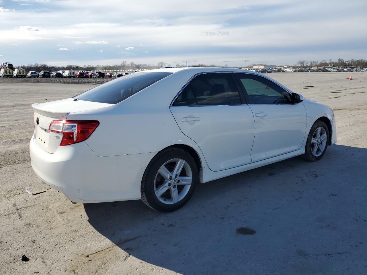 2012 TOYOTA CAMRY BASE - Image 3