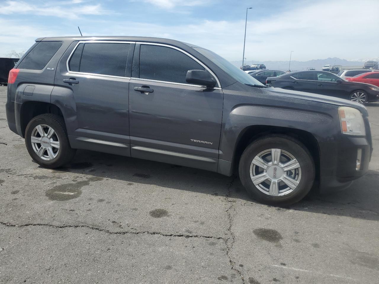 2014 GMC TERRAIN SL - Image 4