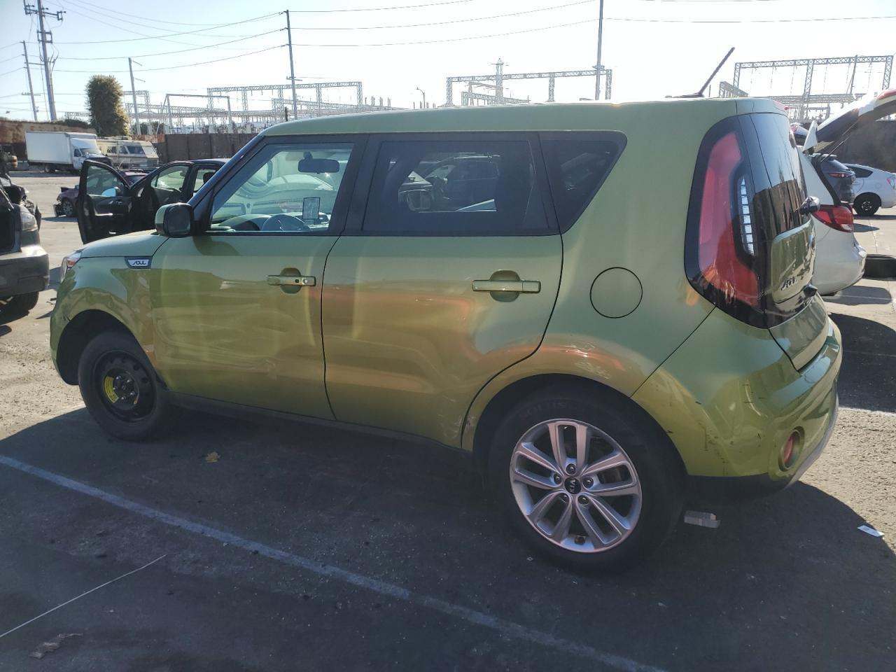 2017 KIA SOUL + - Image 2
