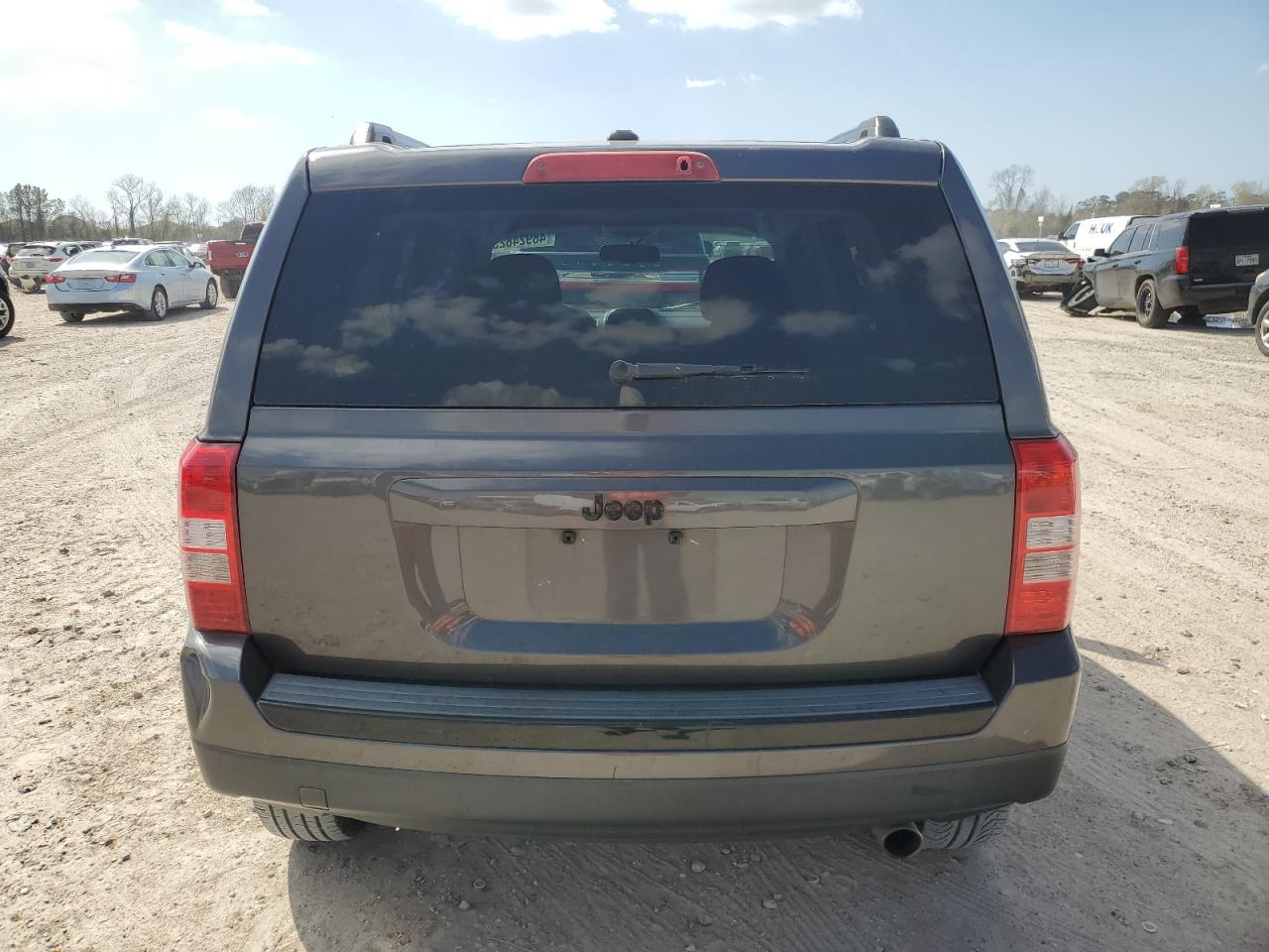 2014 JEEP PATRIOT SP - Image 6