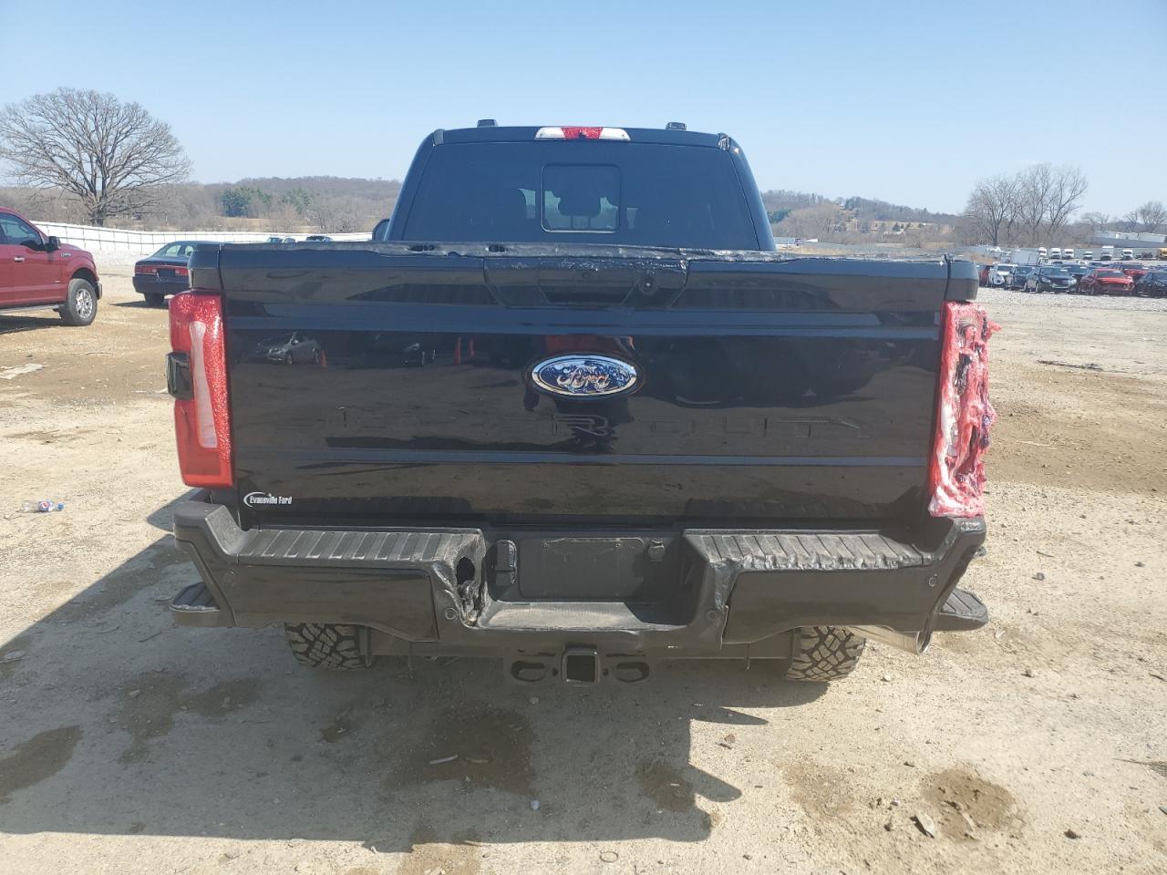 2024 FORD F250 SUPER - Фото 6