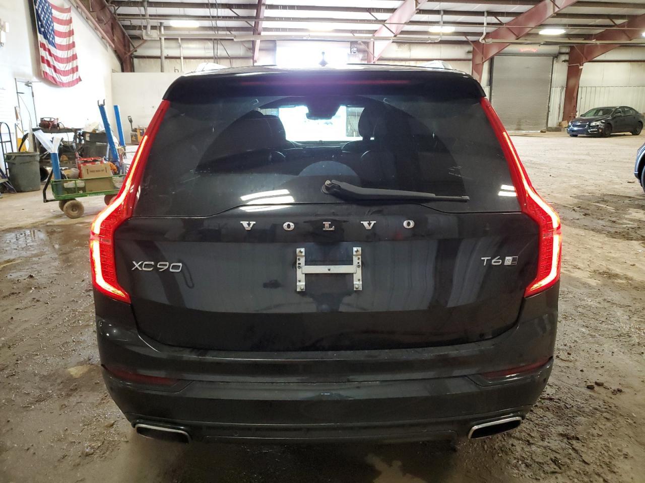 2016 VOLVO XC90 T6 - Фото 6