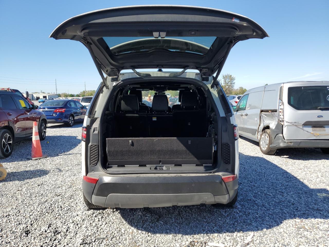 2018 LAND ROVER DISCOVERY - Image 6