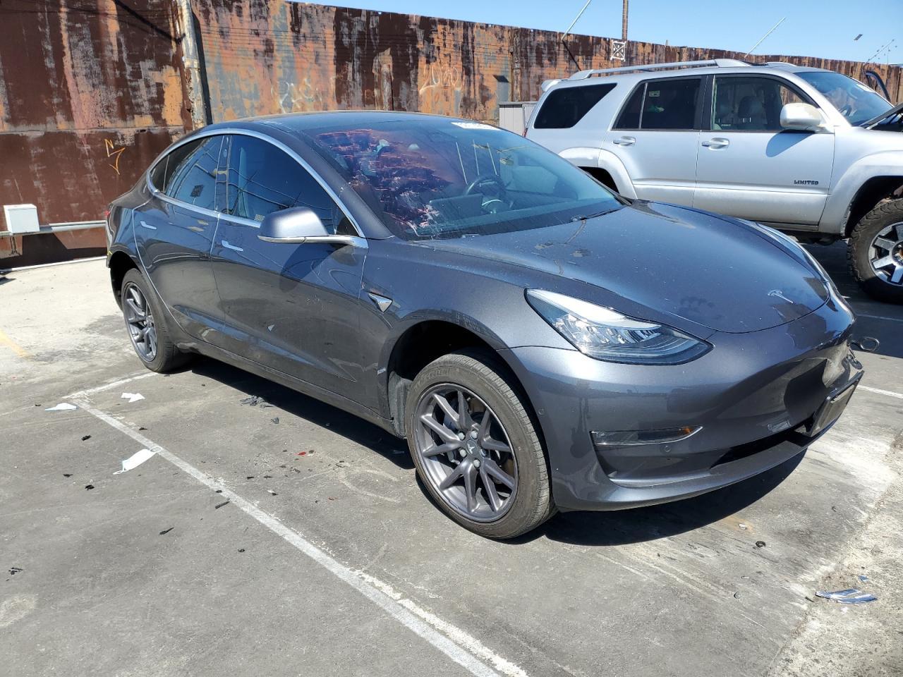 2019 TESLA MODEL 3 - Фото 4