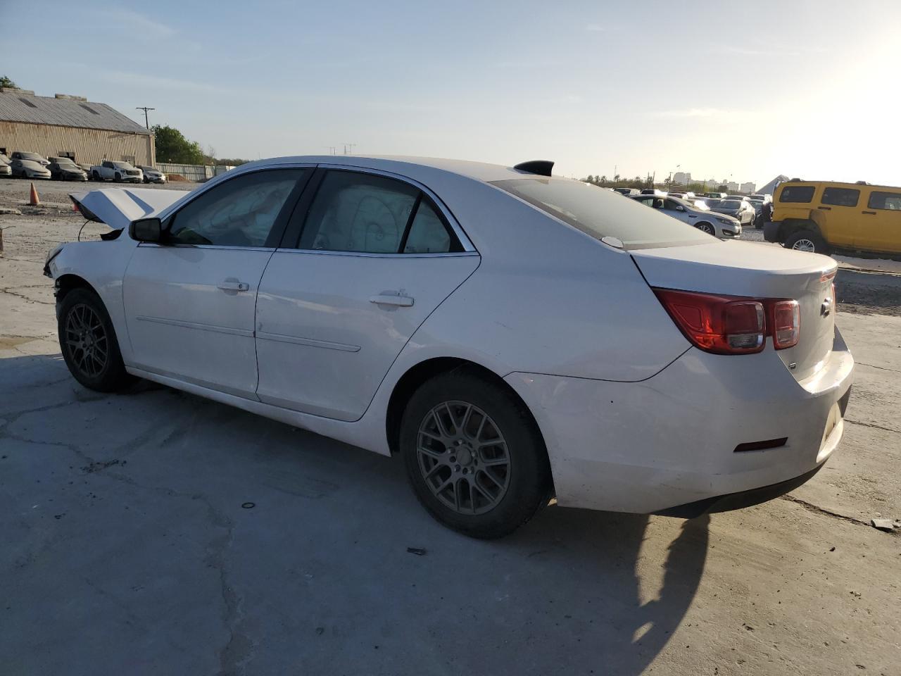 2015 CHEVROLET MALIBU LS - Фото 2