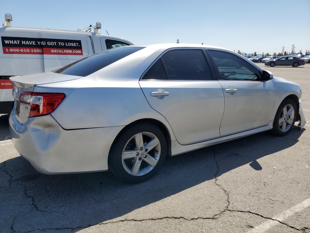 2013 TOYOTA CAMRY L - Image 3
