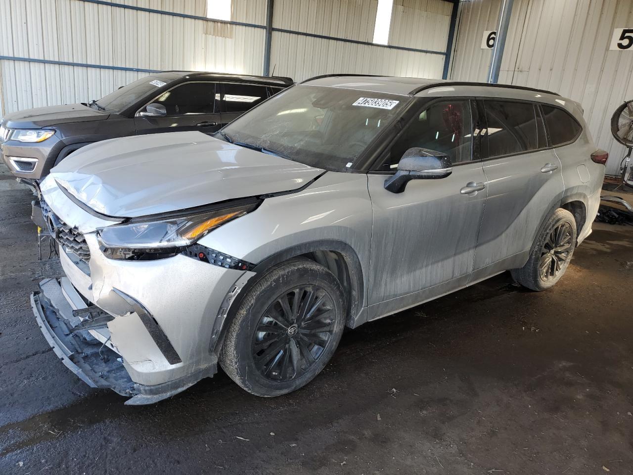 2024 TOYOTA HIGHLANDER