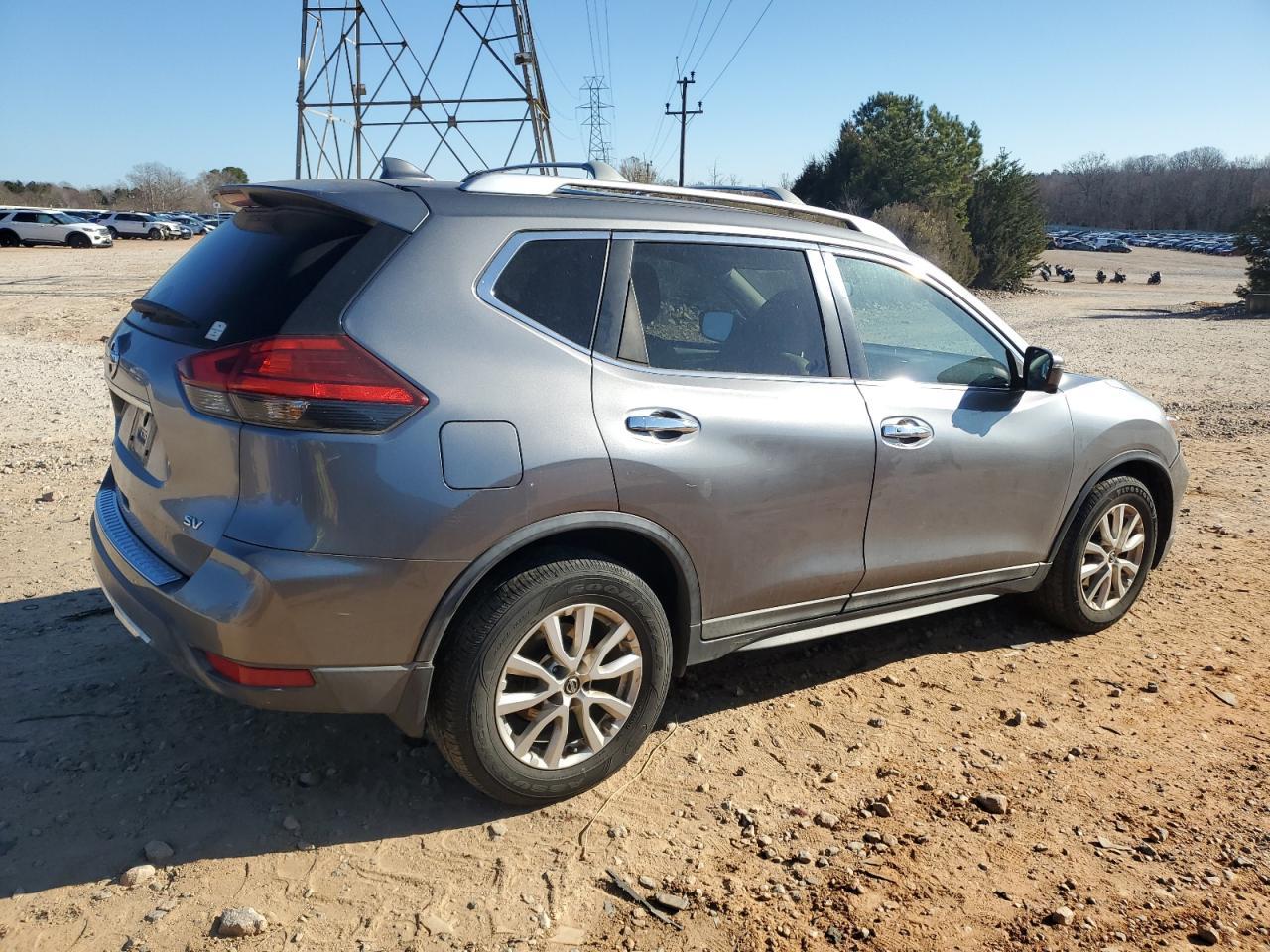 2017 NISSAN ROGUE S - Фото 3