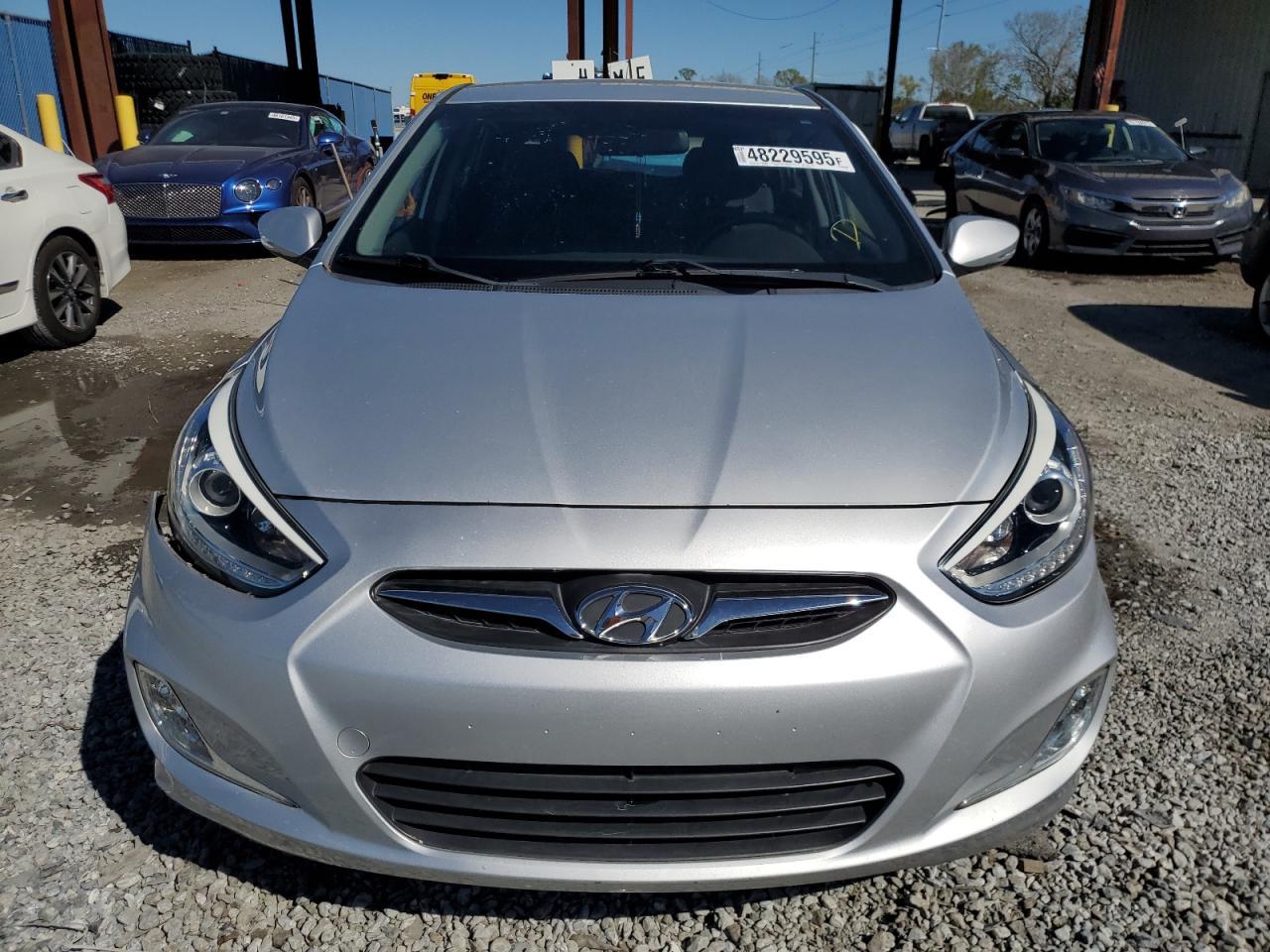 2014 HYUNDAI ACCENT GLS - Image 5