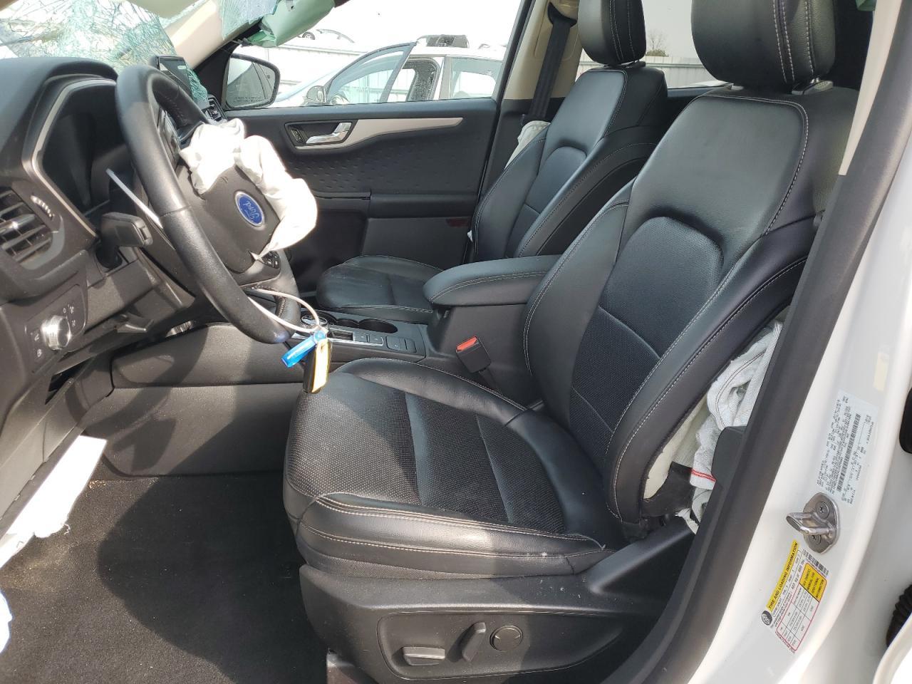 2020 FORD ESCAPE SE - Фото 7