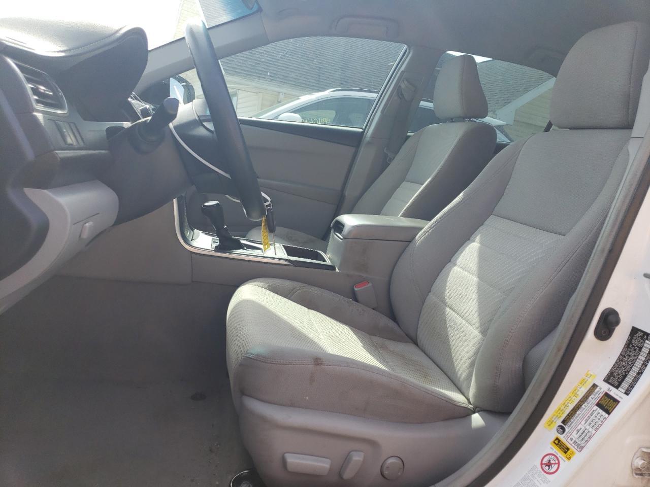 2017 TOYOTA CAMRY LE - Image 7