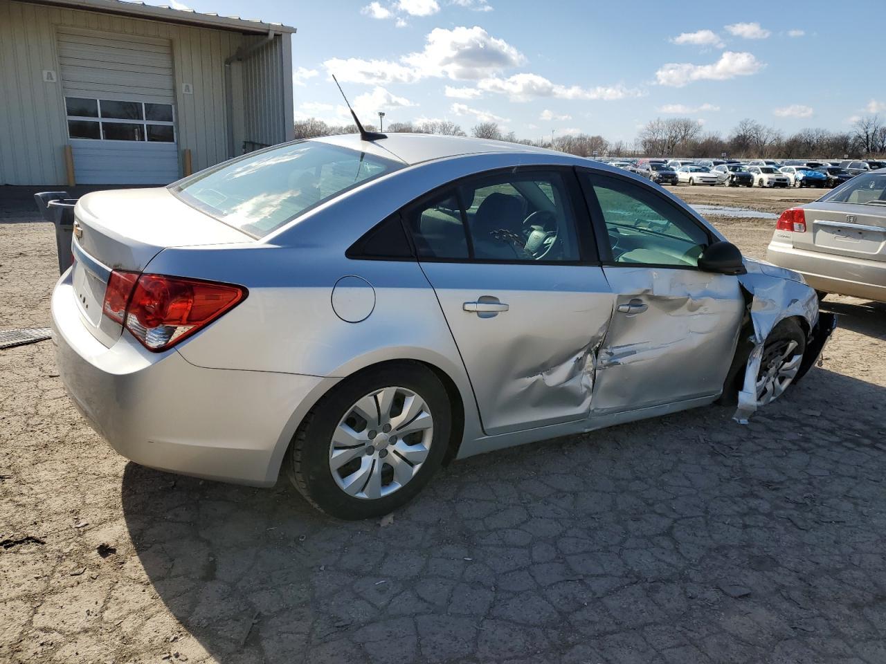 2014 CHEVROLET CRUZE LS - Фото 3