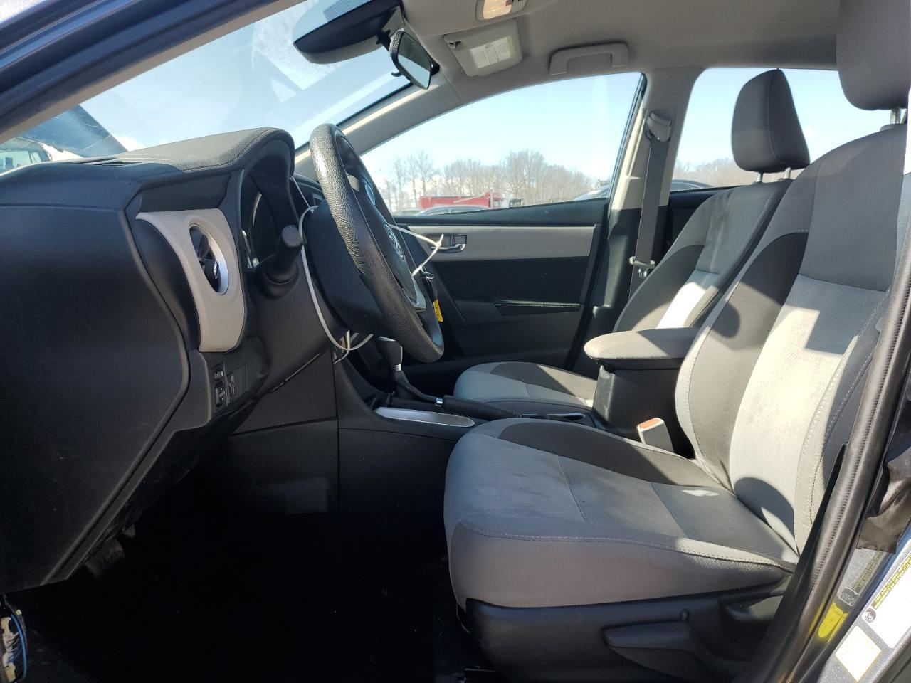 2018 TOYOTA COROLLA L - Image 7