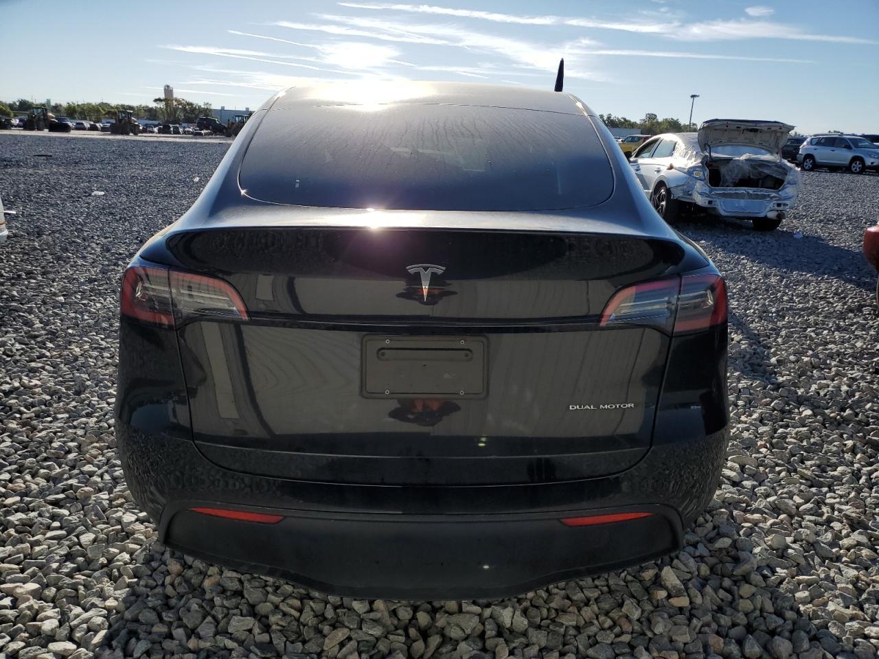 2023 TESLA MODEL Y - Image 6