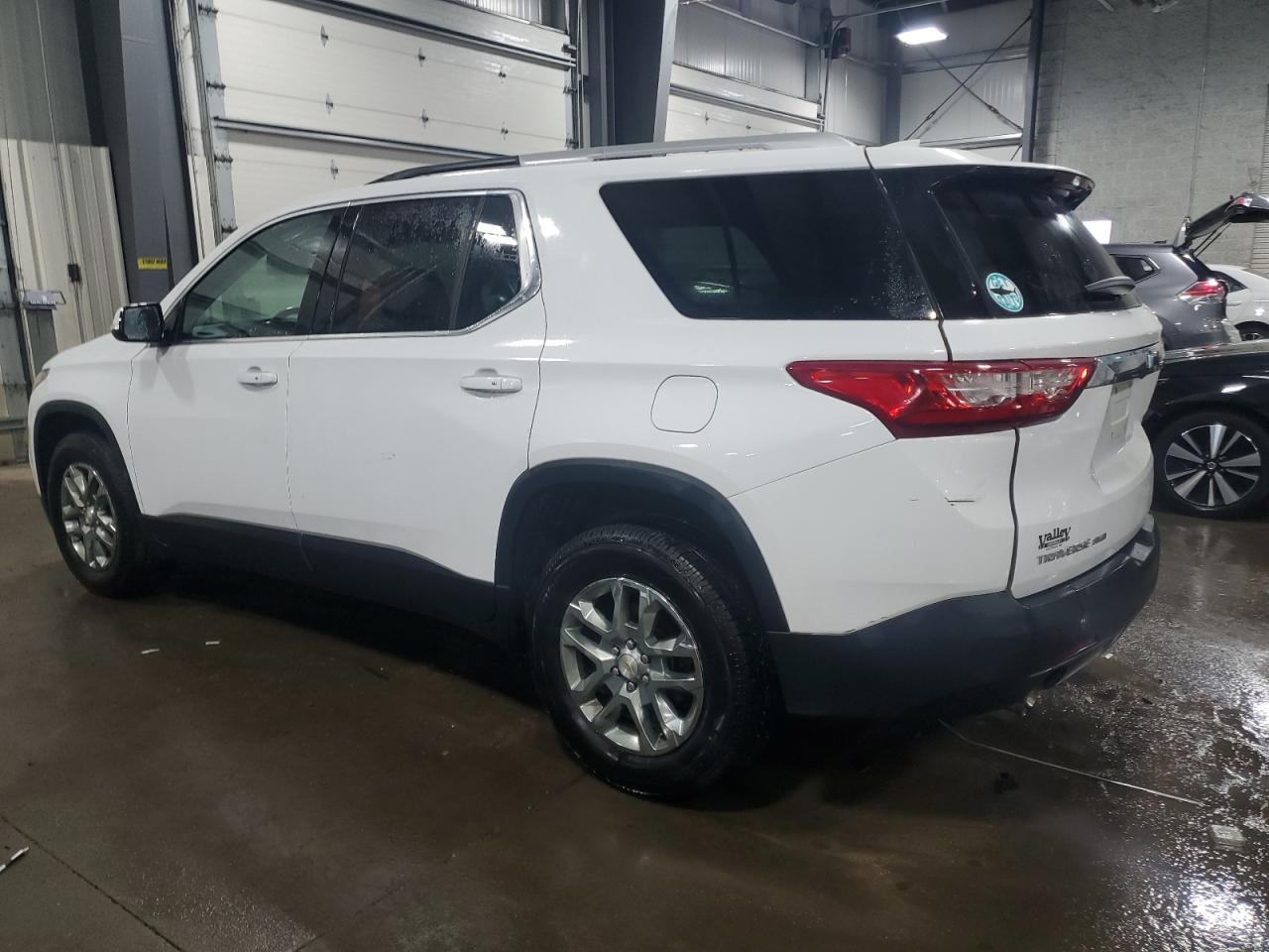 2018 CHEVROLET TRAVERSE L - Фото 2
