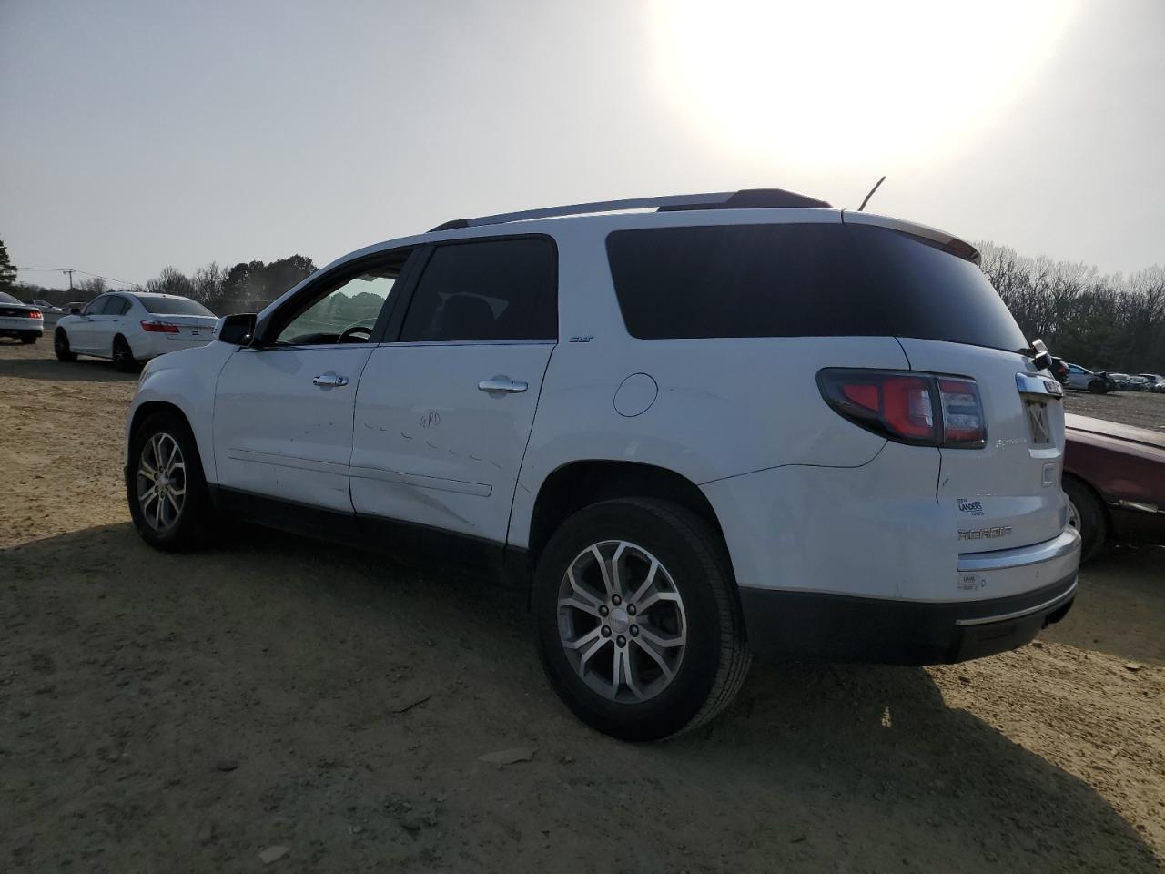 2016 GMC ACADIA SLT - Фото 2