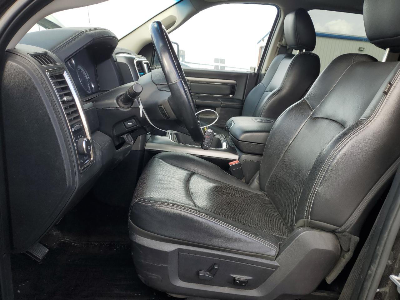 2015 RAM 1500 SPORT - Image 7