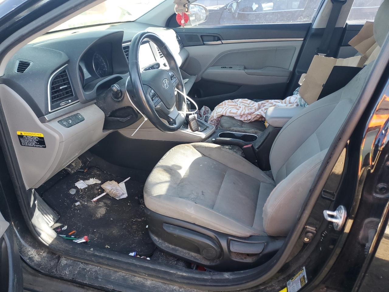 2018 HYUNDAI ELANTRA SE - Image 7