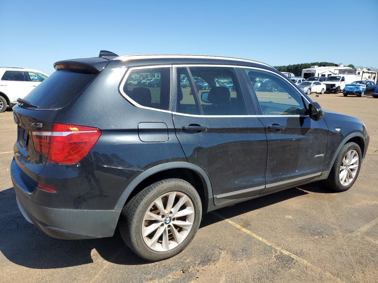 2014 BMW X3 XDRIVE2 - Image 3