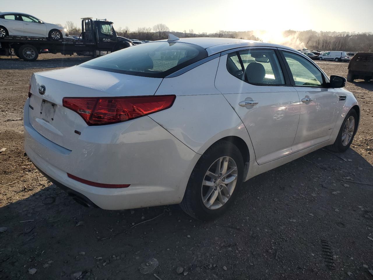 2013 KIA OPTIMA LX - Фото 3