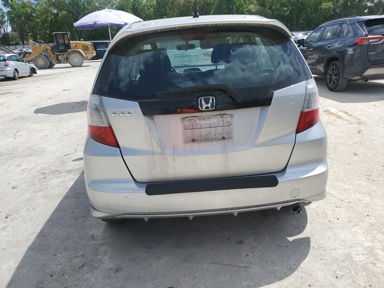 2011 HONDA FIT SPORT - Image 6
